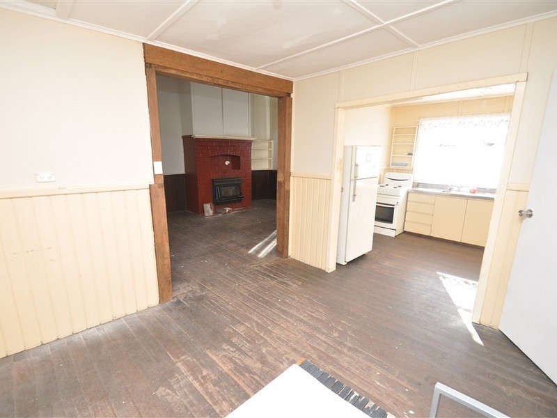 32 Brockman Street, Pemberton WA 6260