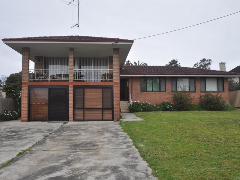 29 Edwards Street, Manjimup WA 6258