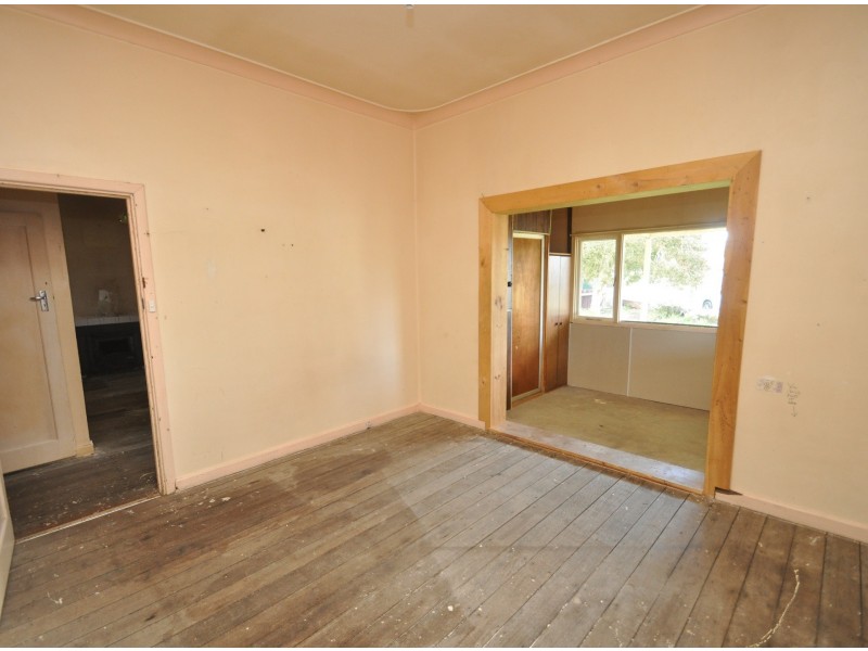 33 Pritchard Street, Manjimup WA 6258