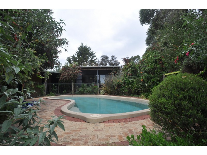 46 Clarrie Jones Place, Pemberton WA 6260