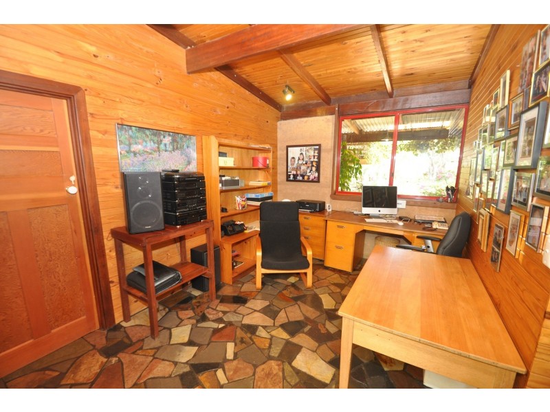 46 Clarrie Jones Place, Pemberton WA 6260