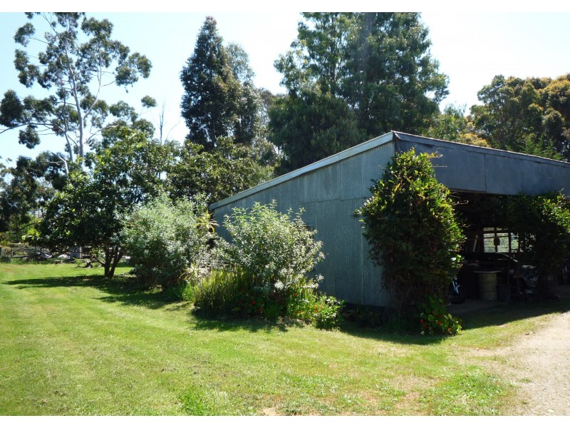 46 Clarrie Jones Place, Pemberton WA 6260