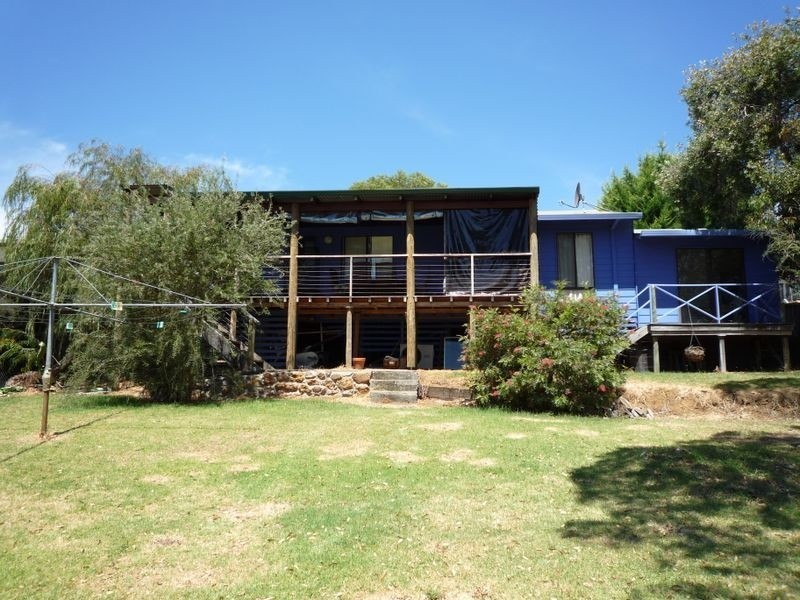 37 Guppy Street, Pemberton WA 6260