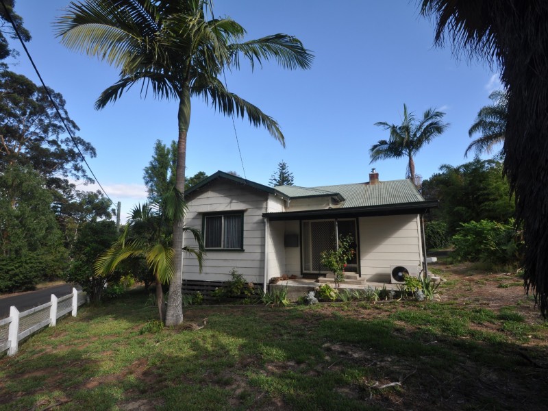16 Forestry Glen, Pemberton WA 6260