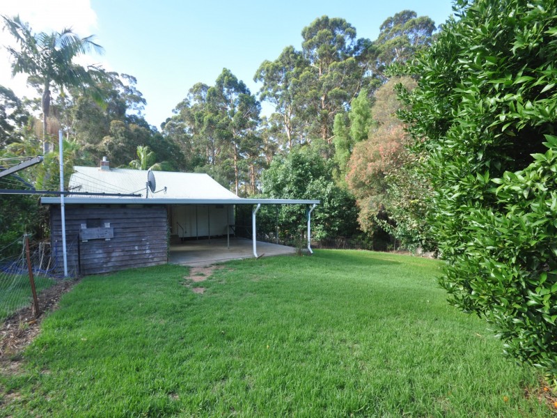 16 Forestry Glen, Pemberton WA 6260