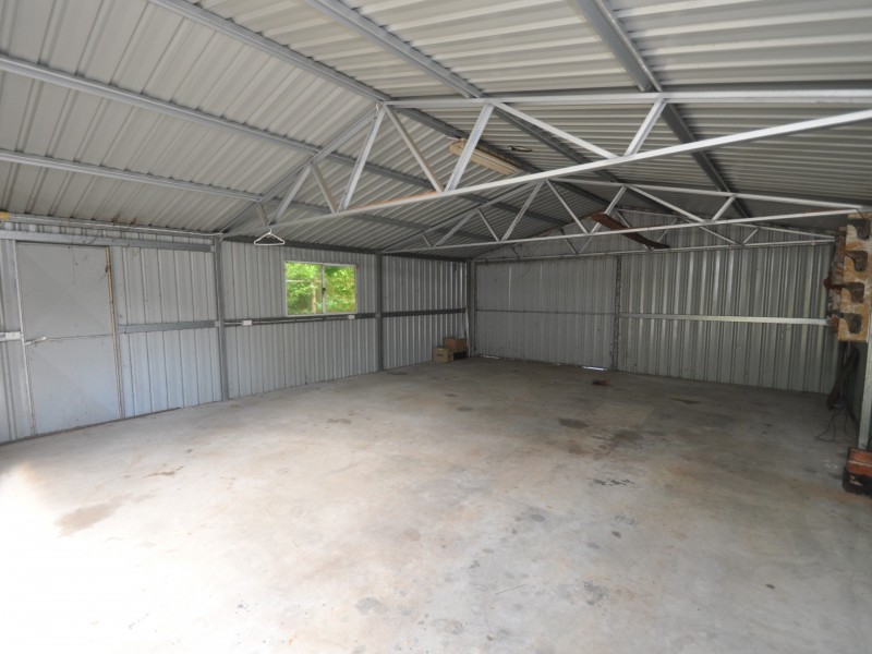 16 Forestry Glen, Pemberton WA 6260