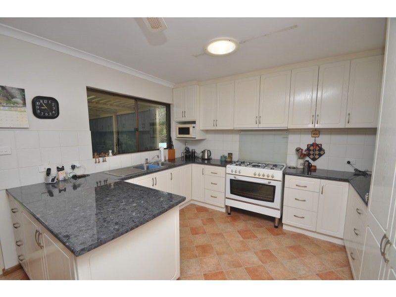 38 Robinson Street, Pemberton WA 6260