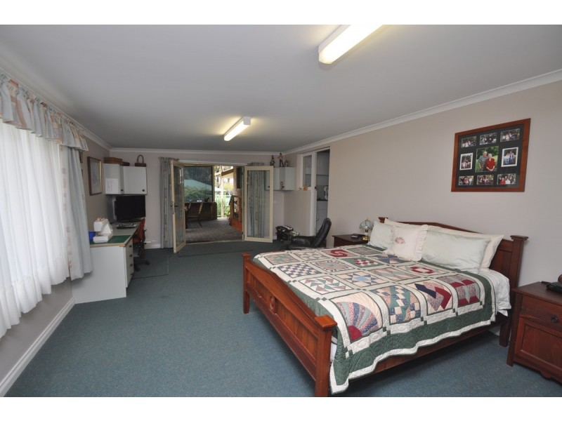 38 Robinson Street, Pemberton WA 6260