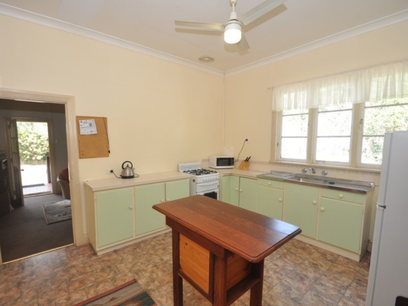 18 Central Street, Quinninup WA 6258
