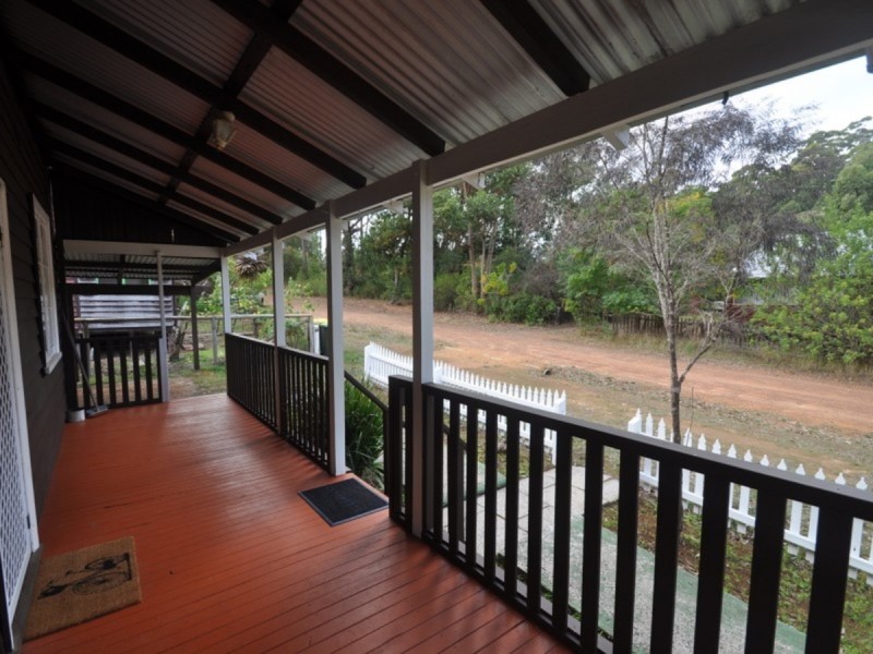 18 Central Street, Quinninup WA 6258