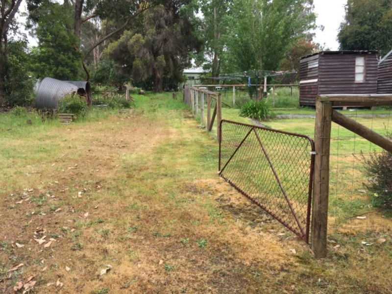 18 Central Street, Quinninup WA 6258