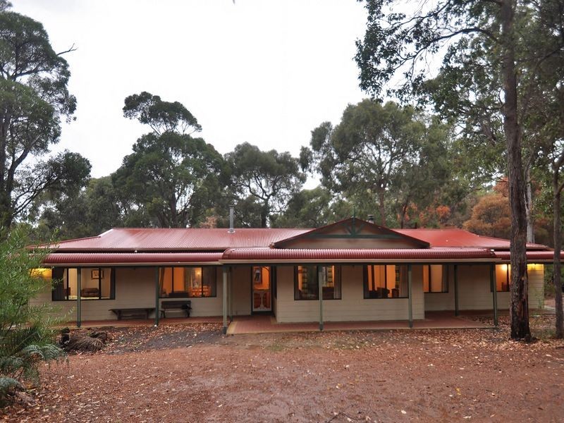 180 Plackett Drive, Pemberton WA 6260