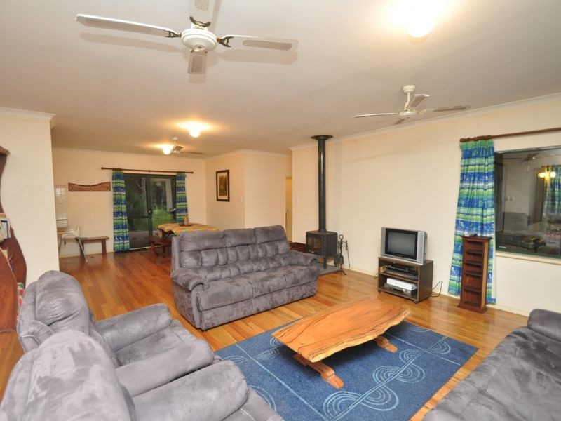 180 Plackett Drive, Pemberton WA 6260