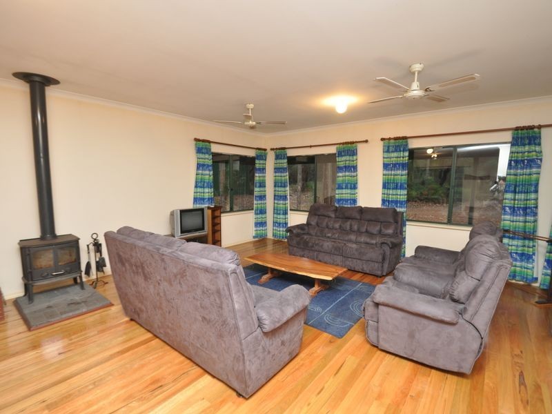 180 Plackett Drive, Pemberton WA 6260