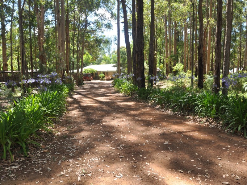 37 Woodgate Retreat, Manjimup WA 6258