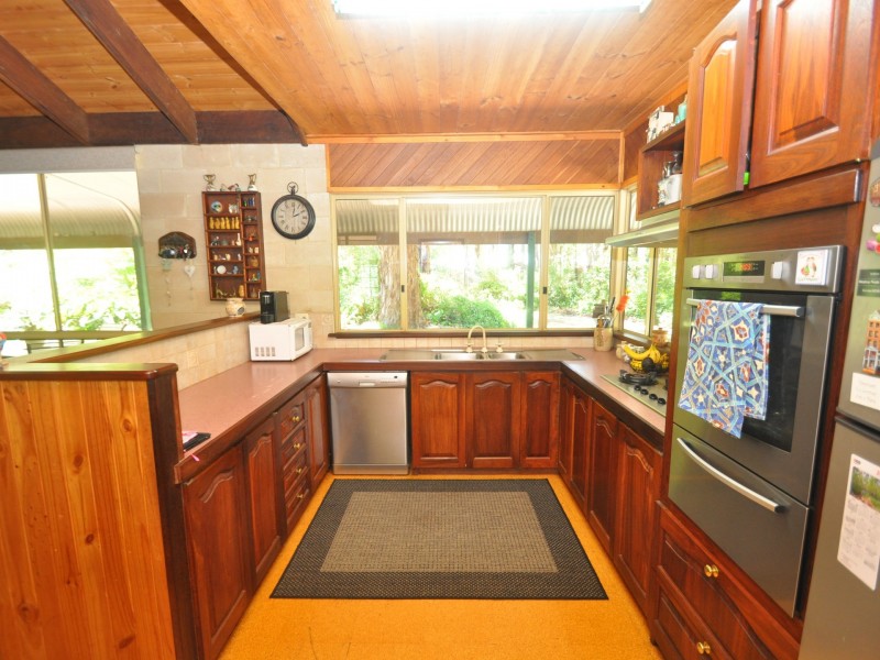 37 Woodgate Retreat, Manjimup WA 6258