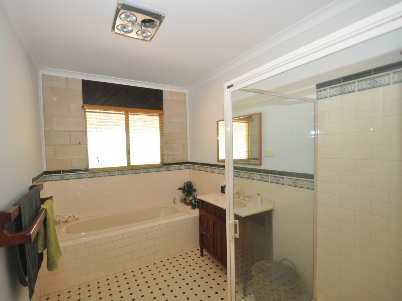 37 Woodgate Retreat, Manjimup WA 6258