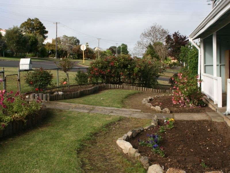 33 Guppy Street, Pemberton WA 6260