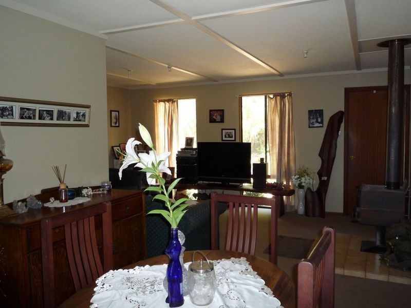 37 Guppy Street, Pemberton WA 6260