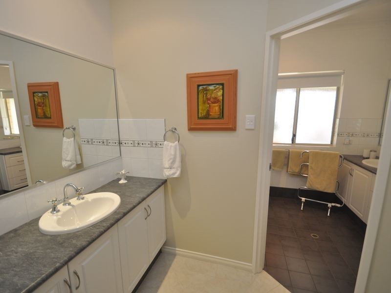 20 Blue Wren Court, Pemberton WA 6260