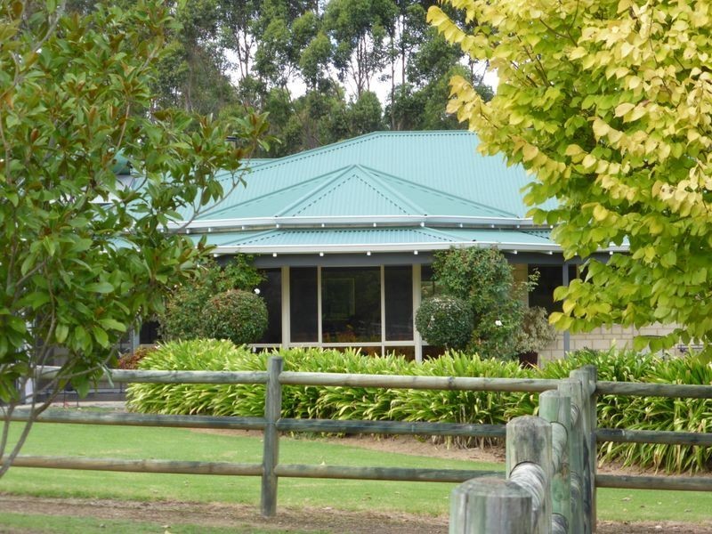 20 Blue Wren Court, Pemberton WA 6260