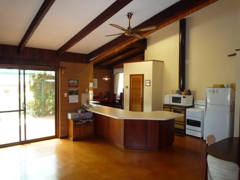 12 Robinson Street, Pemberton WA 6260