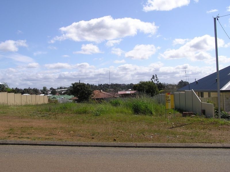 7 Wandoo Street, Manjimup WA 6258