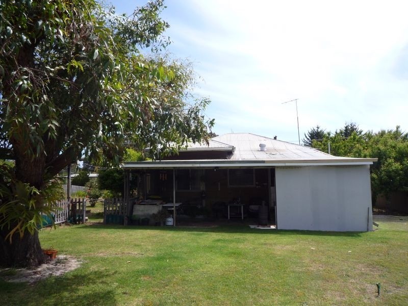 5 Widdeson Street, Pemberton WA 6260