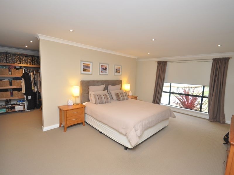 5 Wattlebird Grove, Pemberton WA 6260