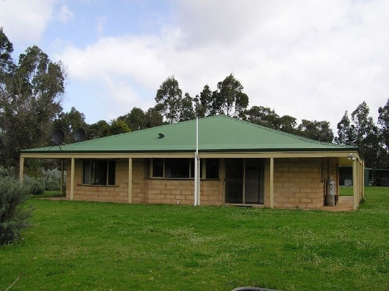 26 Parkfield Drive, Northcliffe WA 6262