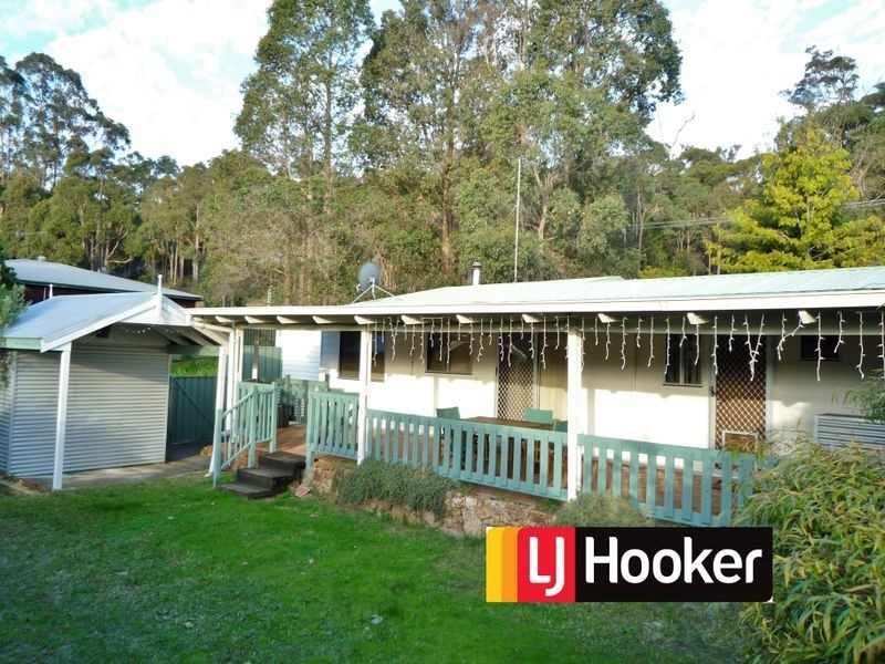 55 Guppy Street, Pemberton WA 6260