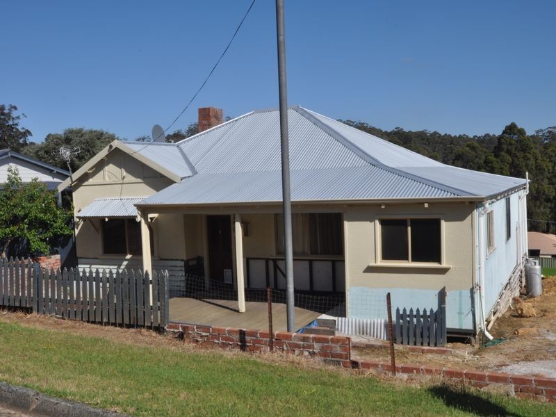 47 Guppy Street, Pemberton WA 6260