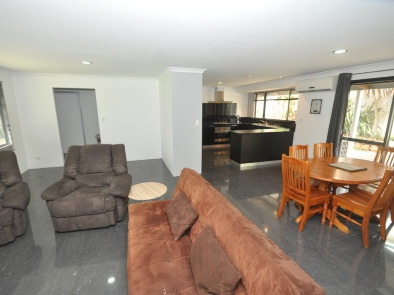 65 Arnott Street, Manjimup WA 6258