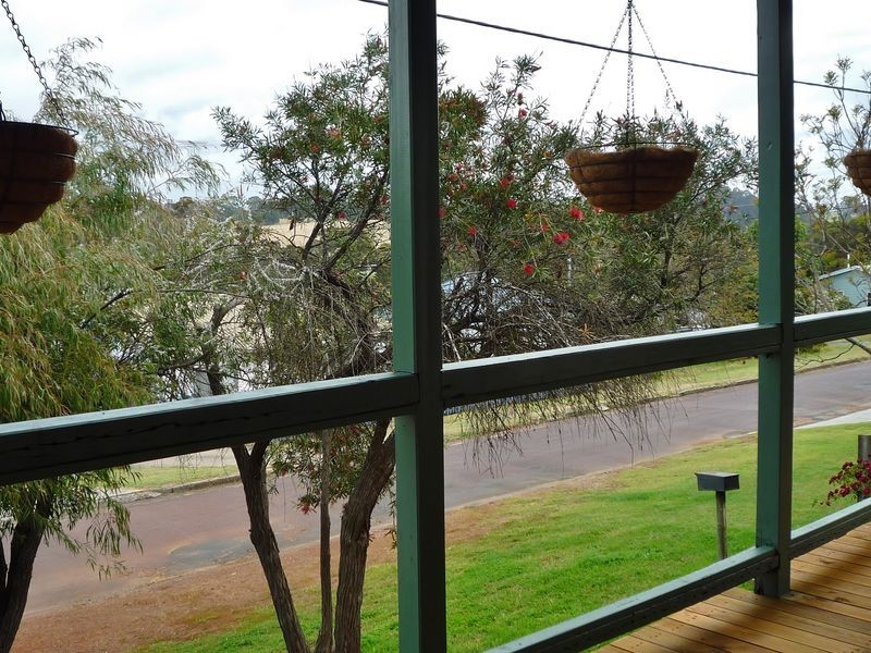 28 Guppy Street, Pemberton WA 6260