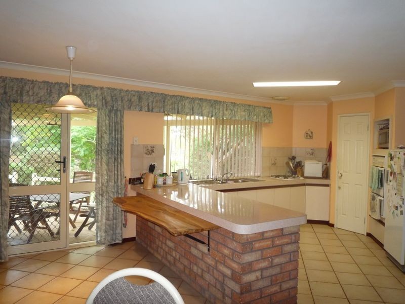 7 Clarrie Jones Place, Pemberton WA 6260