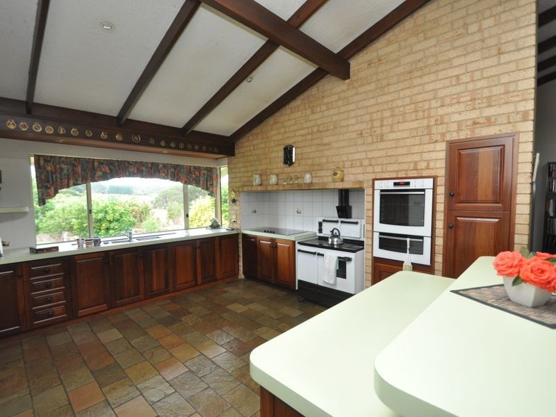 29 Browns Road, Pemberton WA 6260