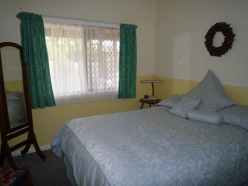 12 Moore Street, Manjimup WA 6258