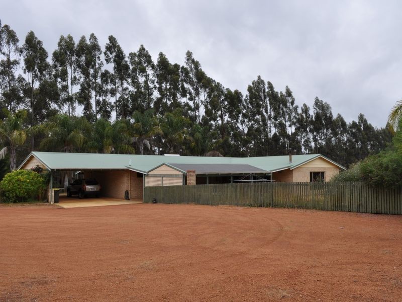 22 Browns Road, Pemberton WA 6260