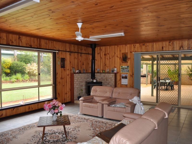 22 Browns Road, Pemberton WA 6260