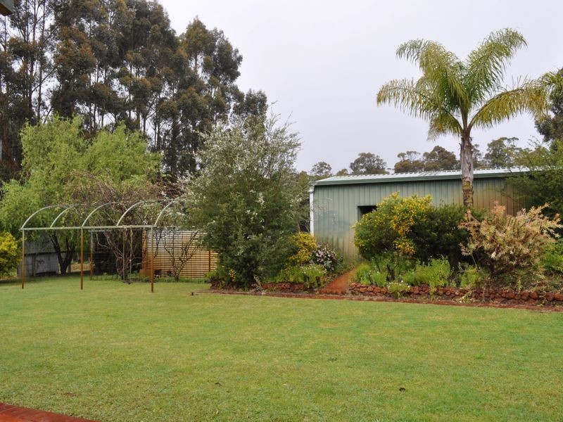 22 Browns Road, Pemberton WA 6260