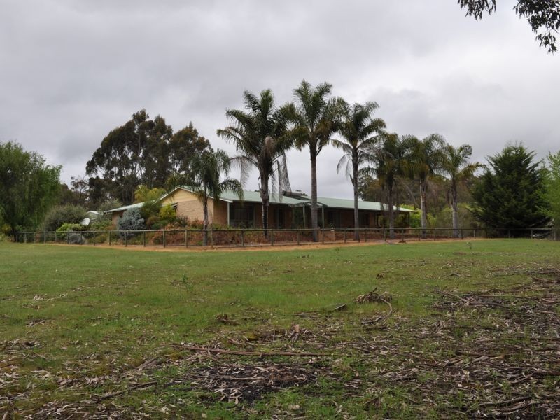 22 Browns Road, Pemberton WA 6260