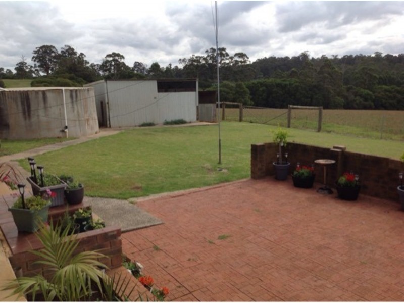 2 Stirling Road, Pemberton WA 6260