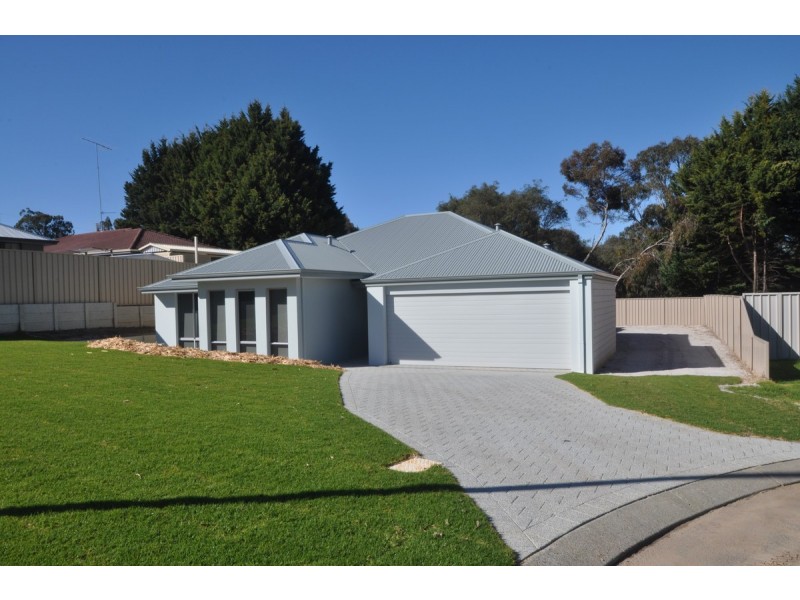 16 Melaleuca Court, Manjimup WA 6258