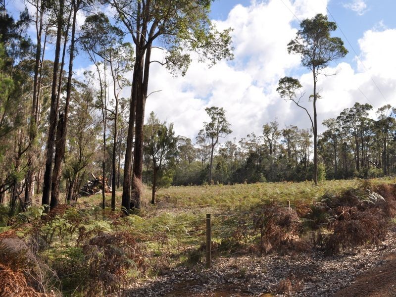 12 Browns Road, Pemberton WA 6260