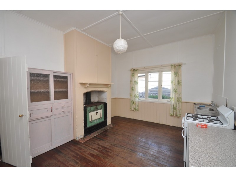 6 Dean Street, Pemberton WA 6260