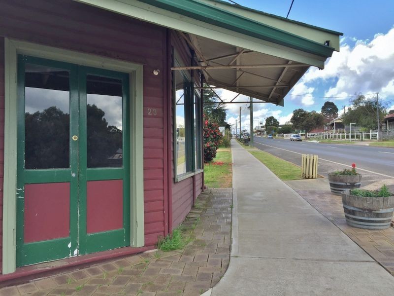 25 Brockman Street, Pemberton WA 6260