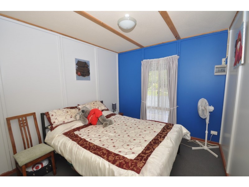 9 Karri Lane, Quinninup WA 6258