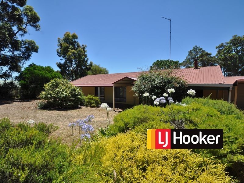 14 Caniroglen Court, Manjimup WA 6258