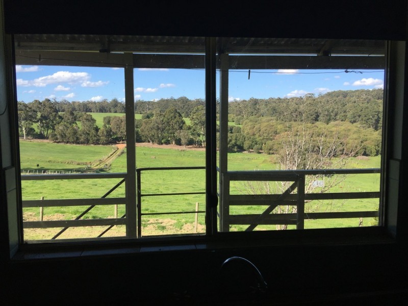 32 Pemberton Road North, Pemberton WA 6260