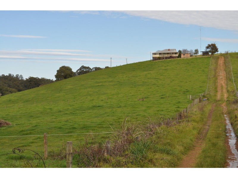 32 Pemberton Road North, Pemberton WA 6260